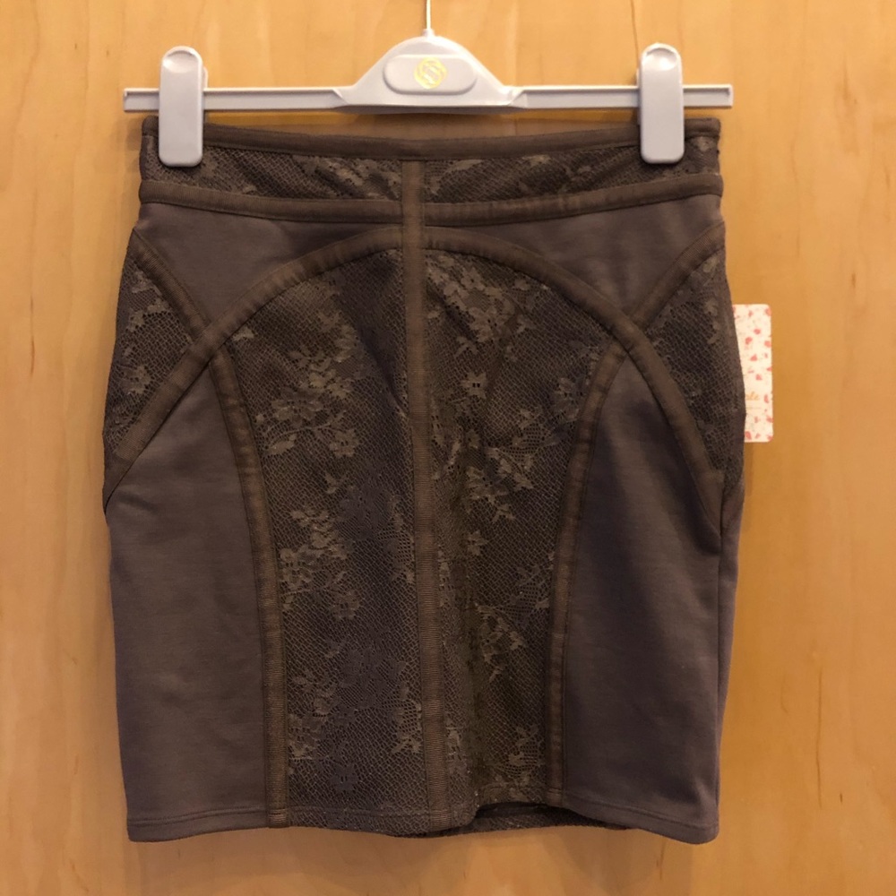 Mauve free people skirt